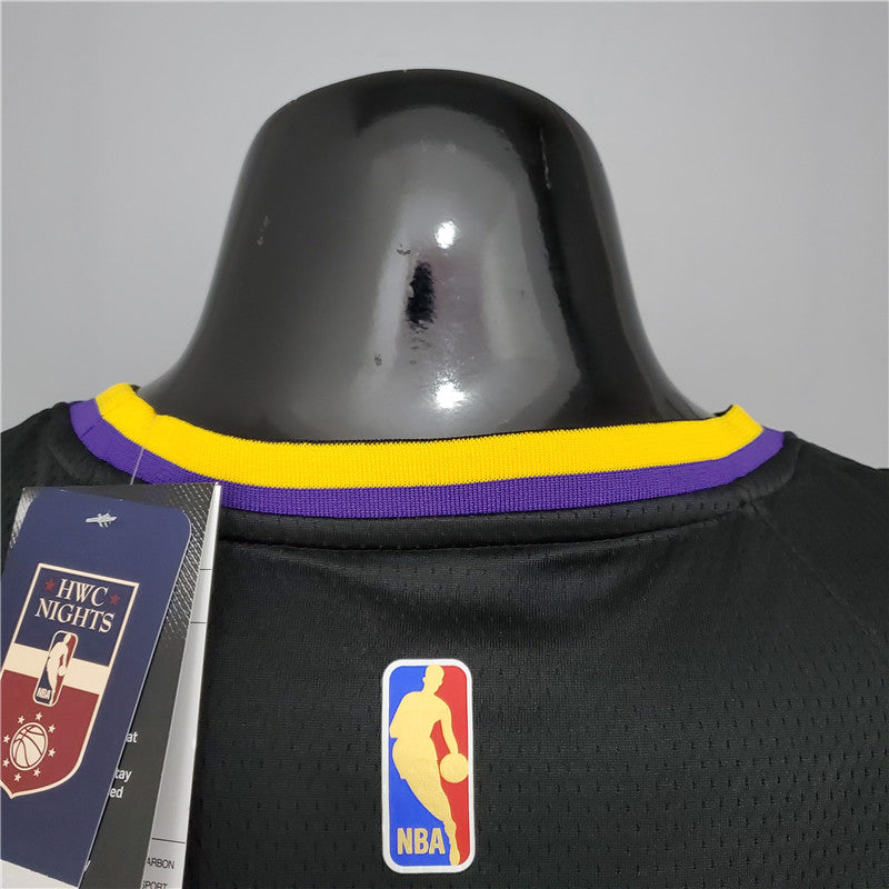 LAKERS EDICIÓN NEGRA 2021