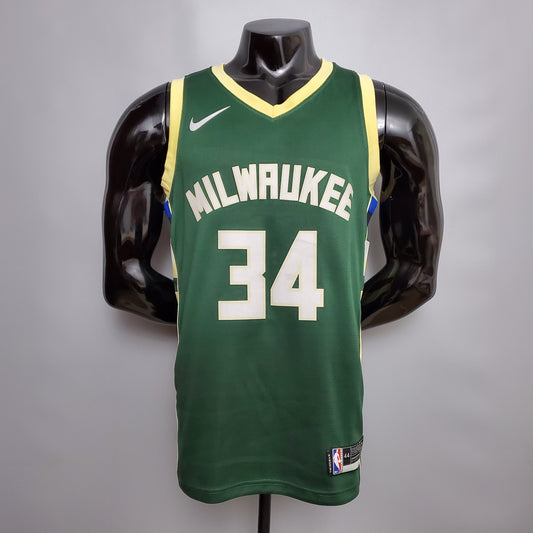 MILWAUKEE BUCKS VERDE